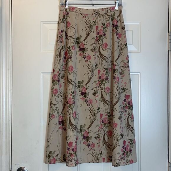 Chadwick’s Women’s Skirts Size 12P - Picture 3 of 7